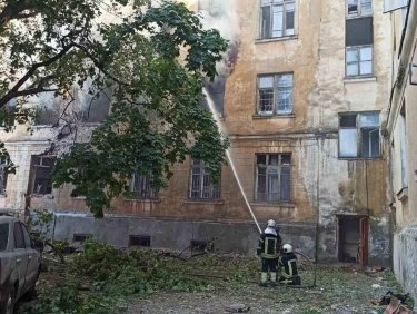Фото 3 — ВСУ сдерживают россиян в Северодонецке, боевые действия продолжаются, - председатель ОВА (ФОТО)