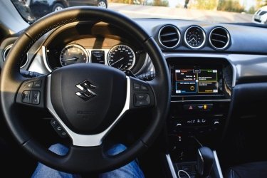 Фото 3 — 27 лет спустя: тест-драйв Suzuki Vitara