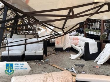 Фото 5 — Ракетный удар по Краматорску: 4 погибших и 47 раненых, среди них – дети.