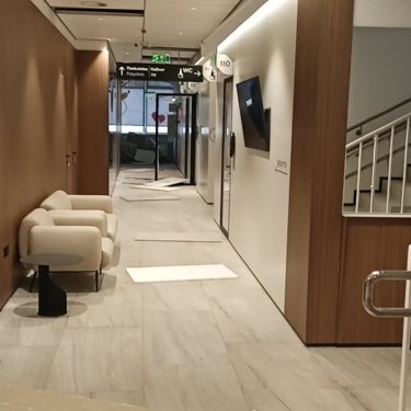 Фото 5 — Медичний центр "Добробут" у Києві був пошкоджений внаслідок атаки РФ