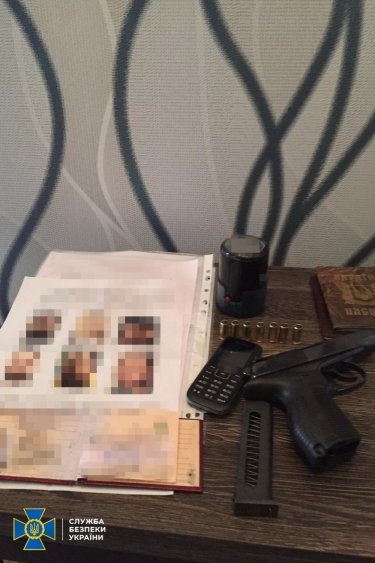 Фото 3 — СБУ заявила о блокировке "Патриотов за жизнь", Кива — о выбивании показаний из свидетеля