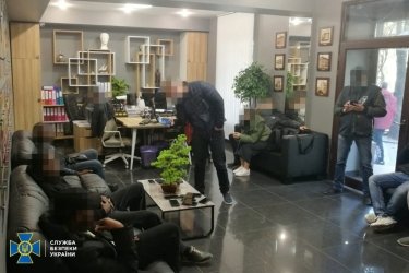 Фото 2 — В Украину под видом студентов заехали 3500 потенциальных террористов — СБУ