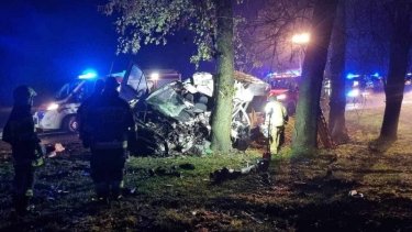 Фото 2 — В Польше автобус с украинцами попал в ДТП: трое погибших