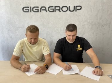 Фото 2 — Группа инвесторов купила долю сети ресторанов Юджин Бургер. Сеть подорожала до 110 млн грн