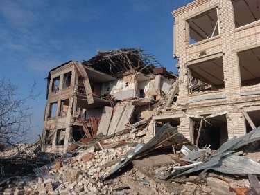 Фото 2 — Восемь месяцев на линии огня. Как сейчас живут жители освобожденных районов Херсона (ФОТО)
