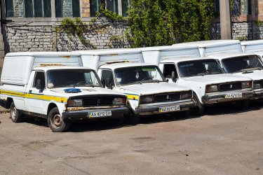 Фото 2 — "Укрпошта" виставить на продаж понад 500 одиниць старого транспорту