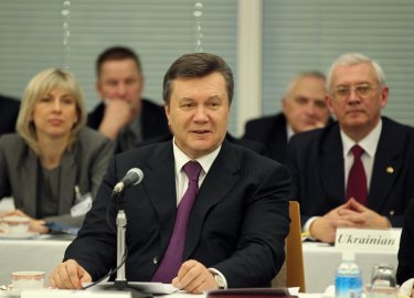 Фото 6 — Что пообещал Янукович в Японии