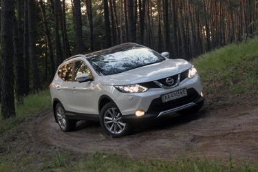 Фото 2 — Тест-драйв Nissan Qashqai 2.0: двухлитровый полный