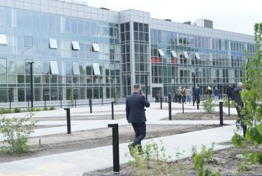 Фото 2 — У Вінниці на базі колишнього заводу відкрили інноваційно-технологічний парк "Кристал"