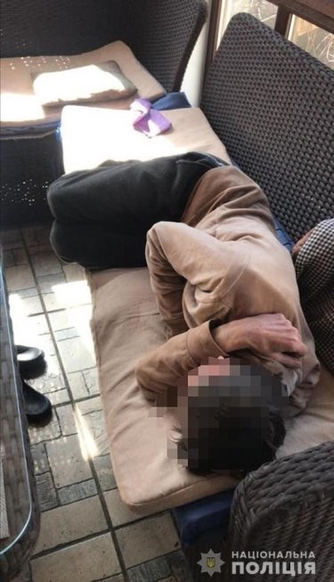 Фото 3 — В Николаеве полиция освободила киевлянина, которого три года держали в плену ради квартиры