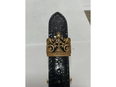 Фото 5 — АРМА продало на аукционе последние из часов Медведчука