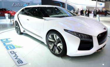 Фото 20 — Шанхайский автосалон: будущее за "зелеными" электрокарами