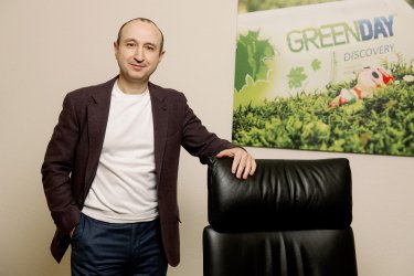 Фото 2 — Green Day "Power"  —  новинка премиальной водки от Торгового дома "АВ" Феликса Чертка