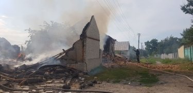 Фото 21 — Войска РФ нанесли ракетный удар по заводу в Чугуеве (ФОТО)