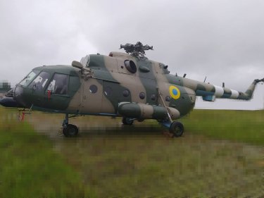 Фото 2 — Латвия подарила украинской армии четыре вертолета