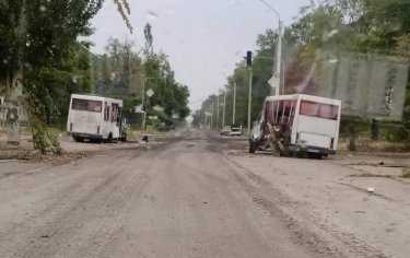 Фото 3 — Россияне приближаются к Лисичанску, город обстреливают авиацией, - глава Луганской ОВА