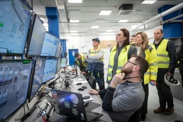 Фото 6 — Австрийская корпорация Kronospan вложила 200 млн евро в деревообрабатывающее производство в Ровенской области