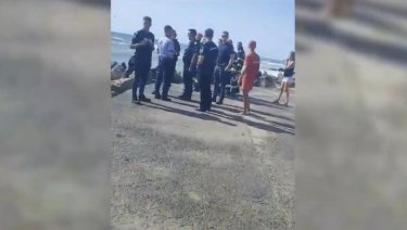 Фото 2 — В Румынии на берегу курортного города взорвалась морская мина (ВИДЕО)