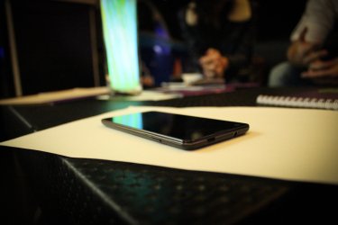 Фото 2 — Impression ImSmart S471: чего стоила смартфону суперлегкость