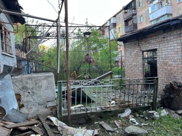 Фото 5 — Враг снова обстрелял Никопольщину: в ОВА рассказали о последствиях (ФОТО)