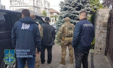 Фото 2 — ГБР задержало директора макеевского завода, платившего "налоги" в бюджет "ДНР" (ФОТО)