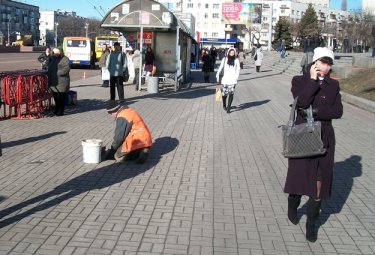 Фото 6 — К приезду президента Туркменистана возле цирка демонтировали все киоски