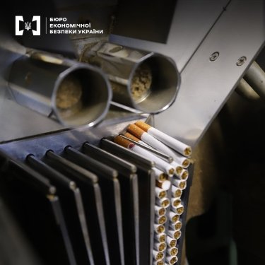 Фото 7 — Цех под прикрытием свинофермы: в Киевской области разоблачили нелегальную табачную "фабрику" (ФОТО, ВИДЕО)