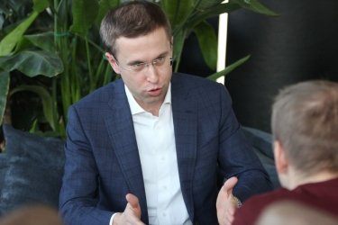 Фото 4 — "Слово "фастфуд" звучит для меня как ругательство", — Сергей Корецкий, "Идеалист"