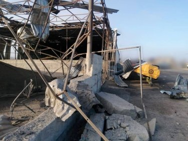 Фото 4 — Российские войска за сутки 71 раз обстреляли Запорожскую область: есть разрушения, пострадал один человек