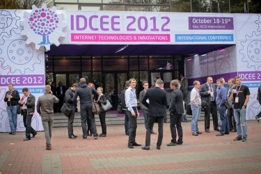 Фото 2 — В Киеве стартовала конференция по интернет-бизнесу IDCEE
