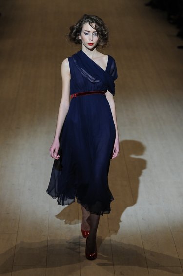 Фото 22 — UFW: Гресь угощала "Амаркордом" и новинкой — дизайном винтажной мебели