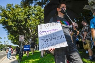 Фото 10 — Боббі Котик - головний злодій індустрії ігор у 2021 році. Через нього Blizzard втрачає мільярди і це ще не кінець