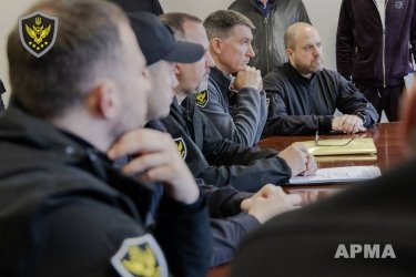 Фото 9 — Будинок профспілок на Майдані Незалежності офіційно передали управителю: підписано документ (ФОТО)