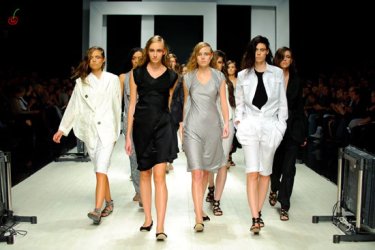 Фото 4 — Ukrainian Fashion Week: дерзкие вещи для молодых придумали Владимир Подолян и Лилия Литковская (ФОТО)