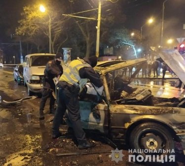 Фото 4 — В Одессе столкнулись пять машин: два человека погибли, шестеро в больнице (ФОТО)