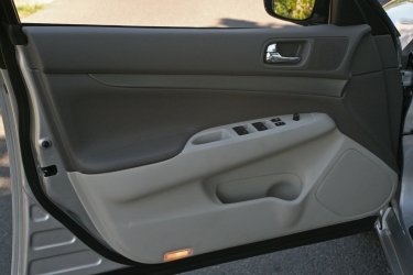 Фото 21 — Infiniti G25: классика в стиле hi-tech