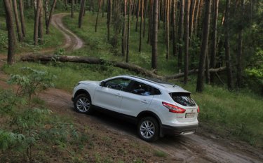 Фото 6 — Тест-драйв Nissan Qashqai 2.0: двухлитровый полный