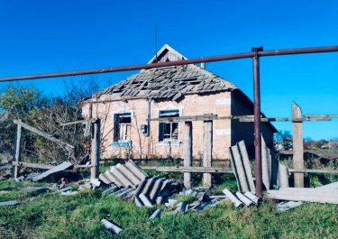 Фото 2 — Россияне обстреляли два района Днепропетровской области - повредили частные дома и электросети