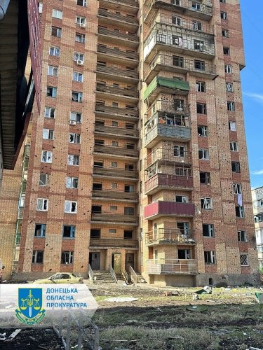 Фото 2 — Число погибших в результате обстрела Константиновки выросло вдвое (ФОТО)