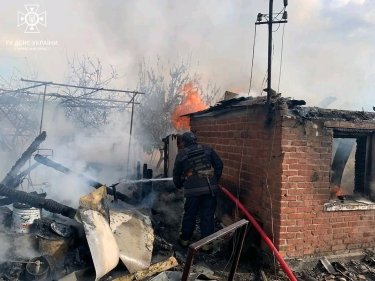 Фото 8 — Российские обстрелы 19 октября: в Херсоне и Бериславе есть раненые, в Волчанске уничтожен еще один дом (ФОТО)