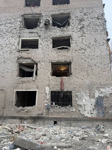 Фото 5 — Росіяни вдарили по Кривому Рогу балістикою: чотири людини загинуло