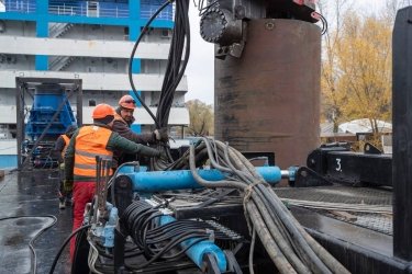 протиаварійні роботи на мосту Метро