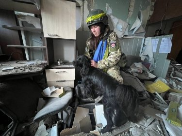Фото 3 — Оккупанты ударили ракетой С-300 по отделу полиции в Донецкой области (ФОТО)