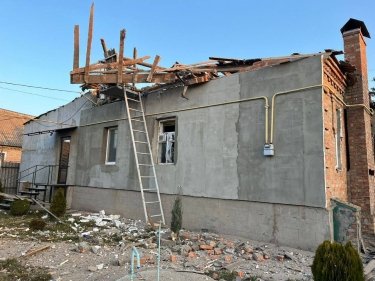 Фото 6 — Россияне снова били по Никопольщине, есть разрушения (ФОТО)