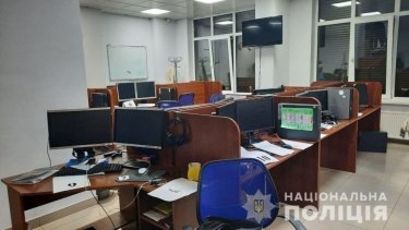 Фото 6 — В Киеве и Харькове накрыли мошеннические колл-центры, выманившие у американцев $7,5 млн