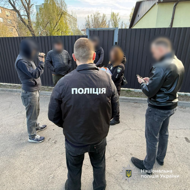 Фото 3 — Хищение на дровах для ВСУ: Нацполиция разоблачила схему на 100 млн грн