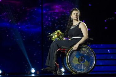 Фото 9 — "Народным героем -2011" стала семья, усыновившая семь ВИЧ-позитивных детей (ФОТО)