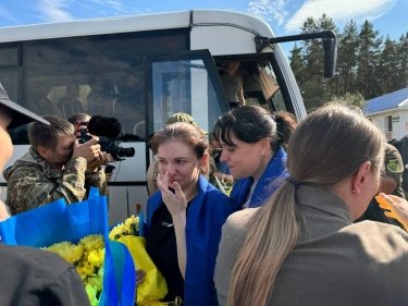 Фото 4 — Обмен пленными: удалось вернуть еще 49 украинцев и украинок