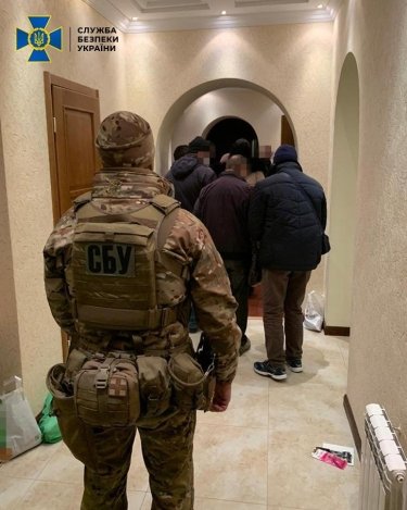 Фото 4 — СБУ поймала кибермошенников, обобравших украинцев на $5 млн через имитацию торгов на бирже