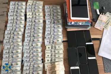 Фото 5 — СБУ изъяла 800 кг серебра у криптовалютчиков, уличенных в отмывании 65 млн грн